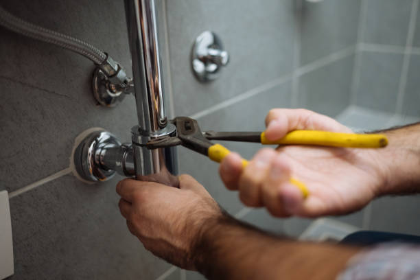 Best Emergency Plumber  in Chanhassen, MN